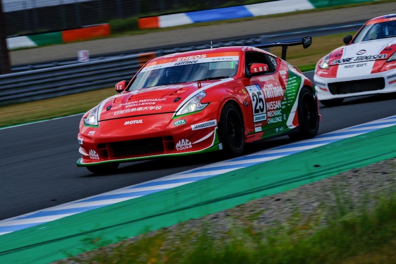 実は、S耐のZ34にRZ34のシフトノブ！明日は「Mieライブ