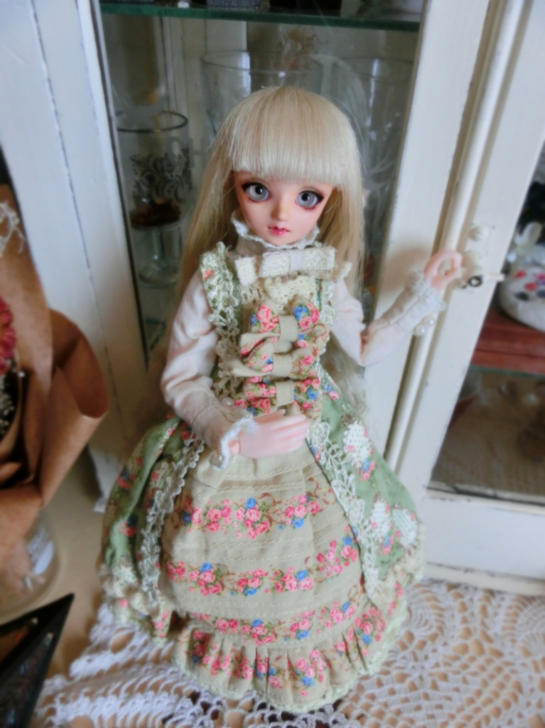 DP05オビツ24さんにプーリップティフォナのドレス。 | チョコホリカ