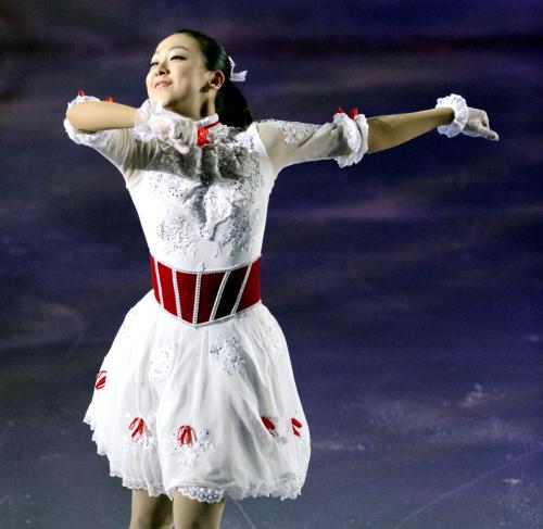 北九州】浅田真央ちゃん・舞ちゃんスケートショー THE ICE ...