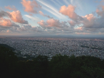 黄昏の藻岩山