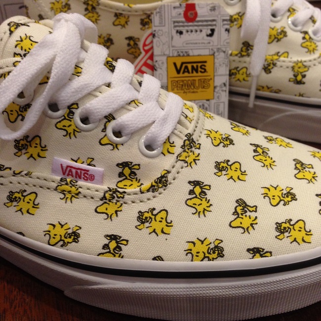 VANS_AUTHENTIC PEANUTS 2.JPG