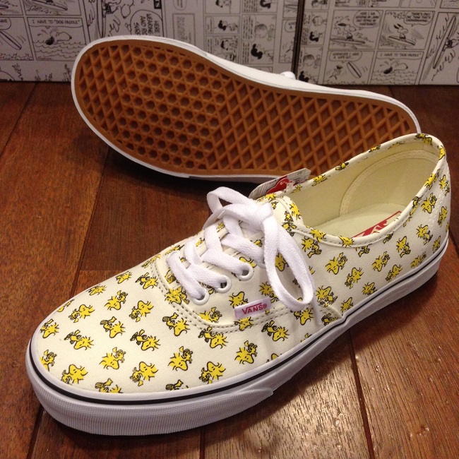 VANS_AUTHENTIC PEANUTS 3.JPG