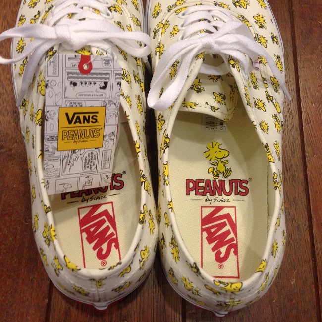 VANS_AUTHENTIC PEANUTS 4.JPG