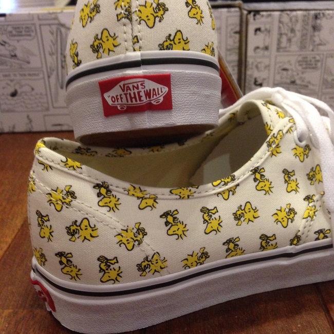 VANS_AUTHENTIC PEANUTS 5.JPG