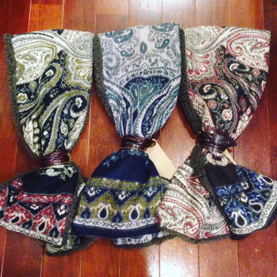 WOOL & BOA BELT MUFFLER 2017 e.jpg