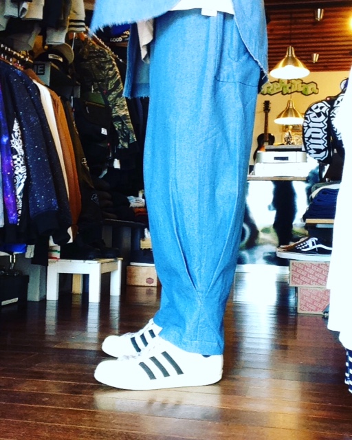QUOLT 18ss_DENIM WESTERN SHIRTS . Wide Pants 2.JPG