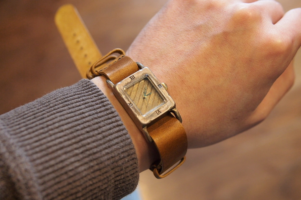 JOIE INFINIE DESIGNの時計の試着イメージについて。 | CIRCLE OF