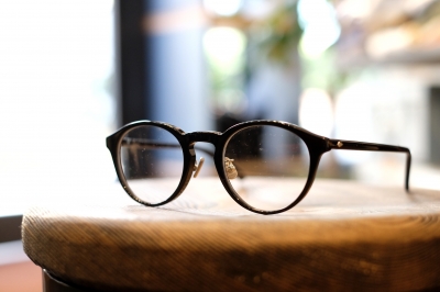 ブラック ラウンド型 サングラス　金子眼鏡 別注】＜KANEKO OPTICAL（金子眼鏡）＞Jones サングラス