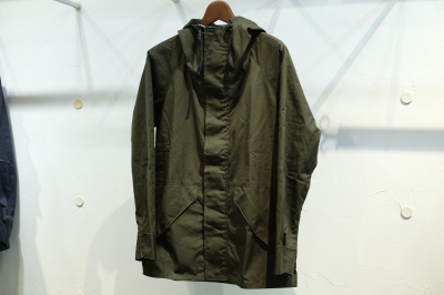 Workers（ワーカーズ）のECWCS・撥水加工（DWR）コットンコート