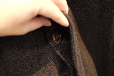 Workers（ワーカーズ）さんの、心地よく暖かいブラウンヘリンボーン