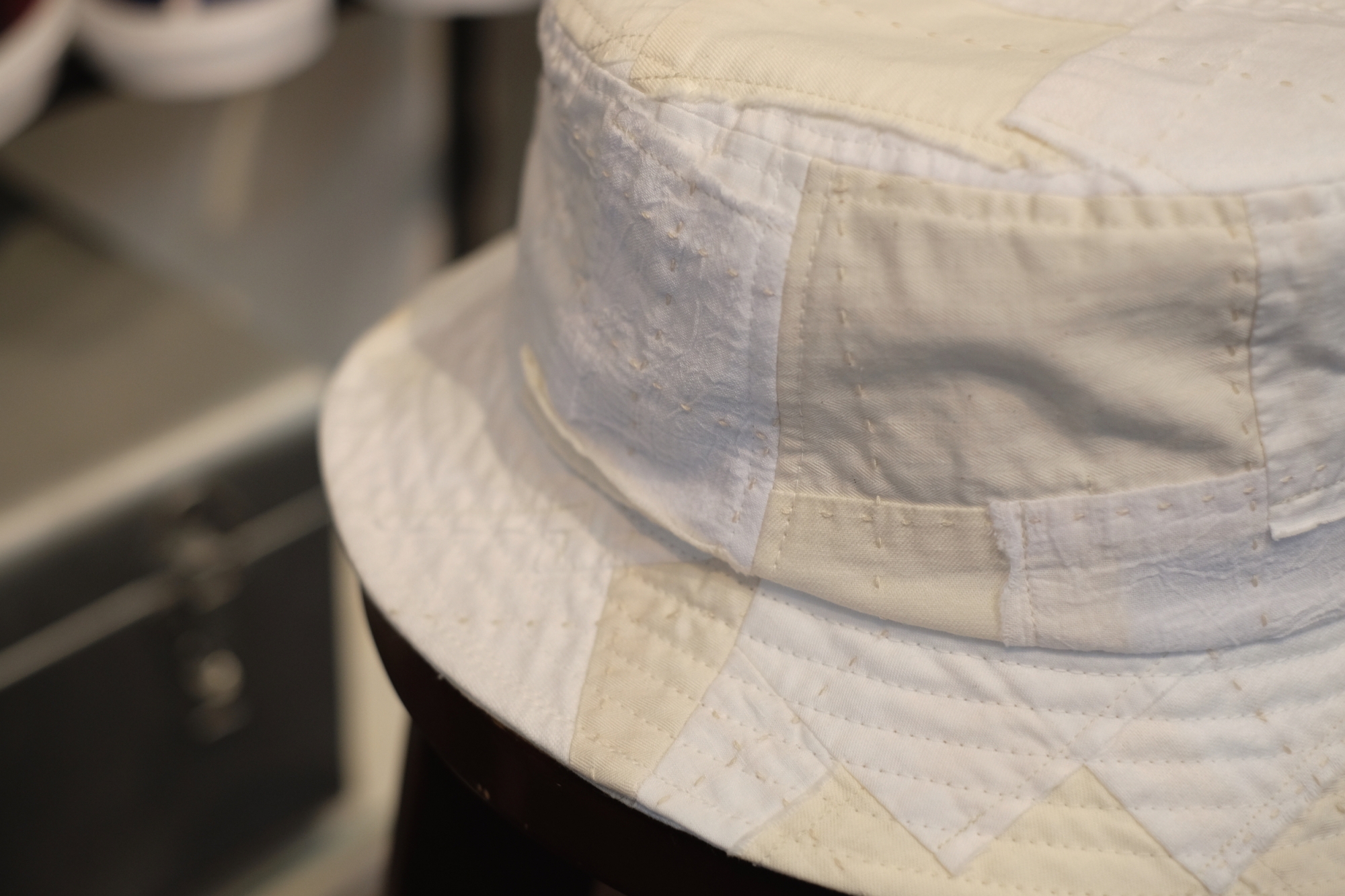 KUON（クオン）さんのアップサイクル素材のバケットハットについて