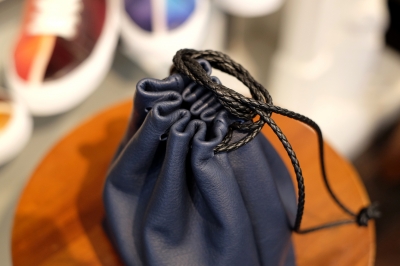 巾着　シープスキン ソウガラ巾着 S ｜ 小物 ｜ 子供服のセレクトショップ MARKEY'S ONLINE