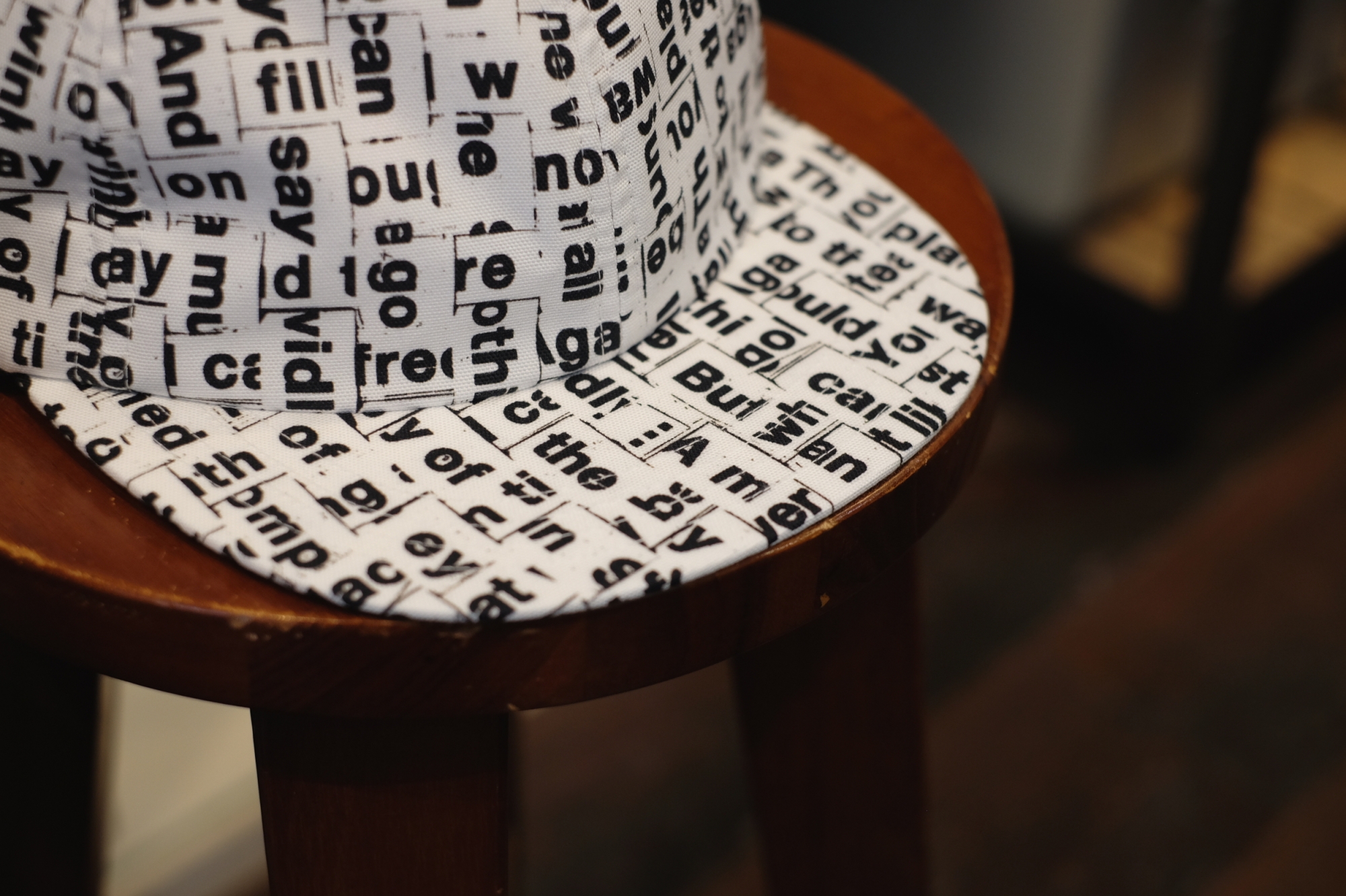 KUON（クオン）×TAGS WKGPTYのWOVEN SONG・6パネルキャップについて