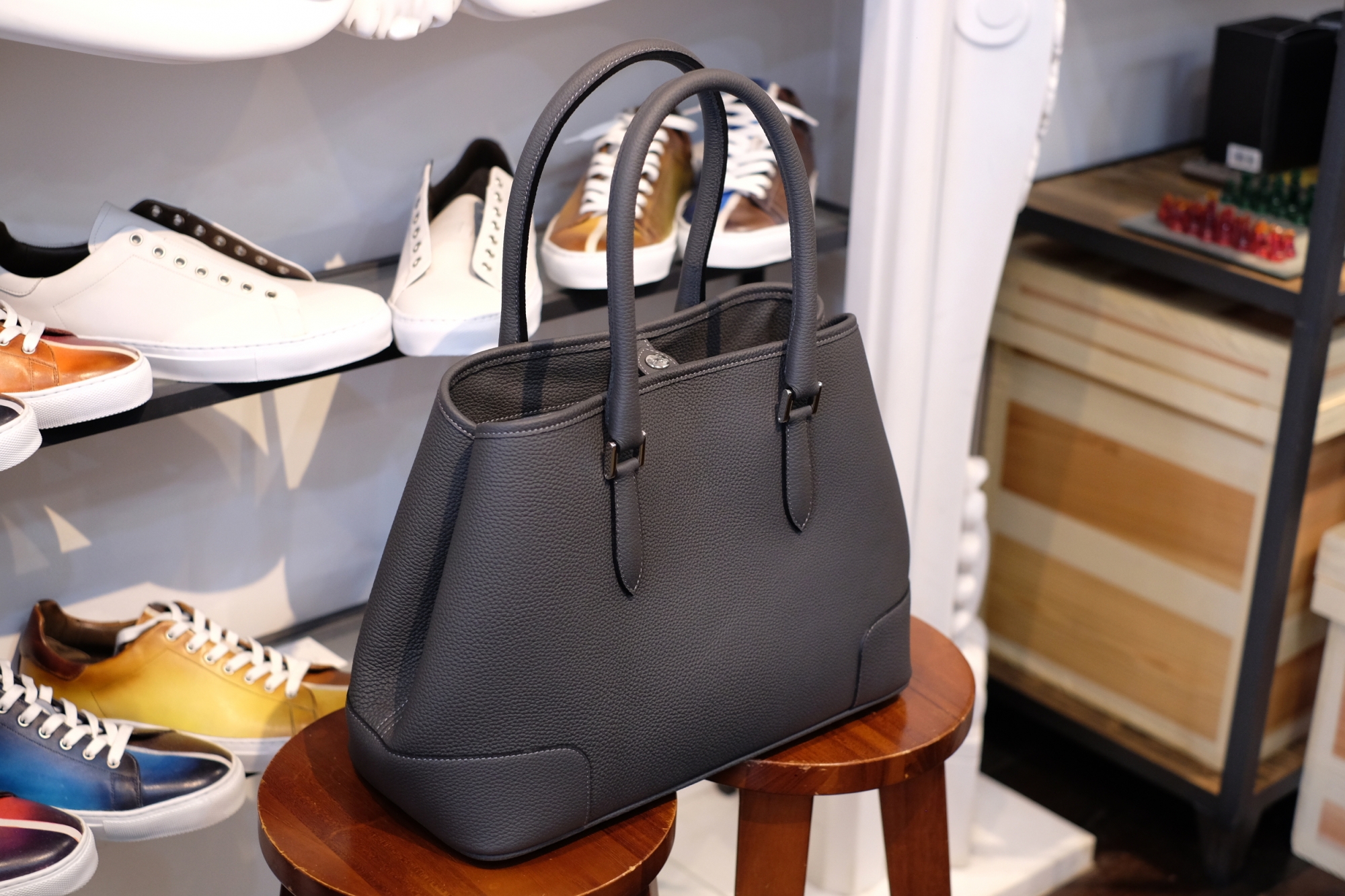 ル・ボナーのタンクトートが入荷致しました | WILDSWANS