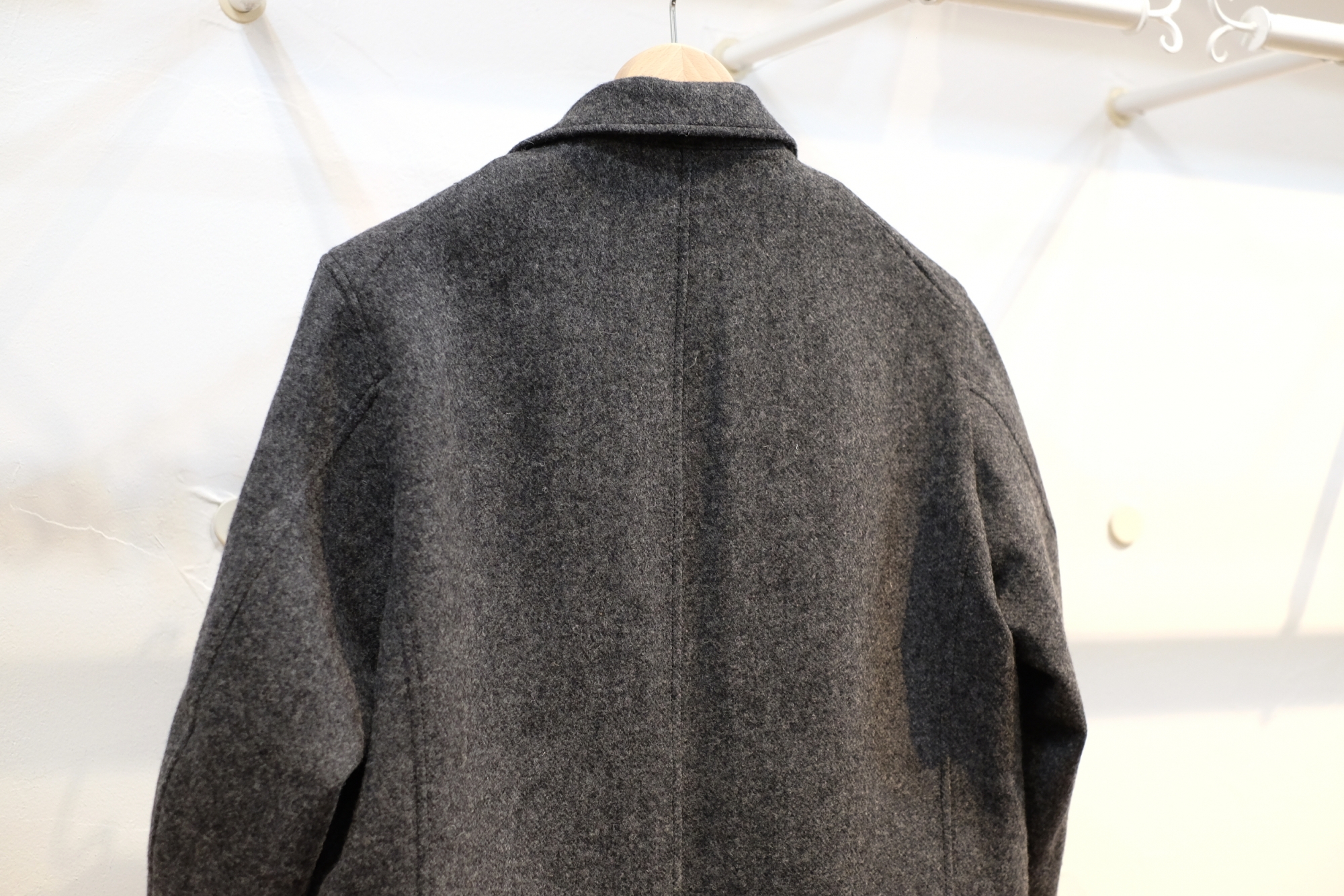 新品未使用　HATSKI Easy Wool Jacket チャコール Unisex 》HATSKI / Easy Melton Slacks ( TOP CHA