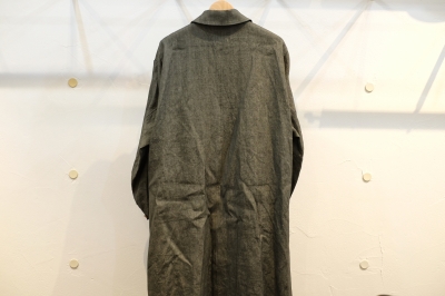 01u10（ゼロイチユーイチゼロ）さんにお願いした、別注円環コートの