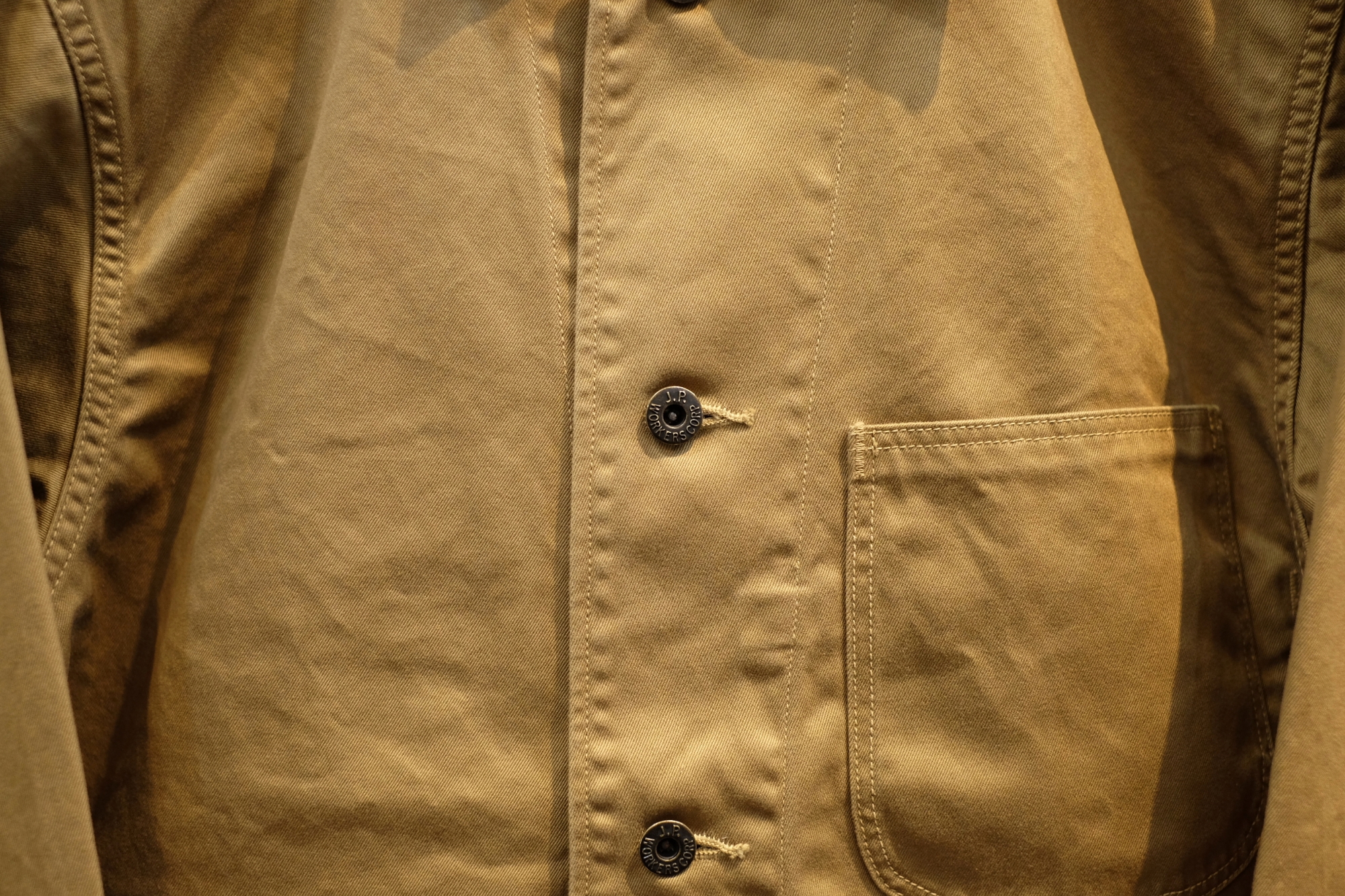 Workers（ワーカーズ）さんのP47ジャケットはとても良い塩梅の