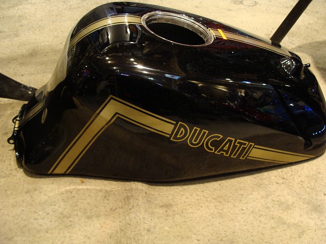 DUCATI 400SS ClassicRacers完成 | ワンパーフォーブログ