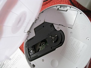 SONY ¥Ý¡¼¥¿¥Ö¥ë£Ã£Ä¥×¥ì¥¤¥ä¡¼2