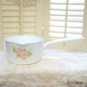 ➠ アンティーク 薔薇 イマン ホーローお鍋 イマン ダイアナローズ 小