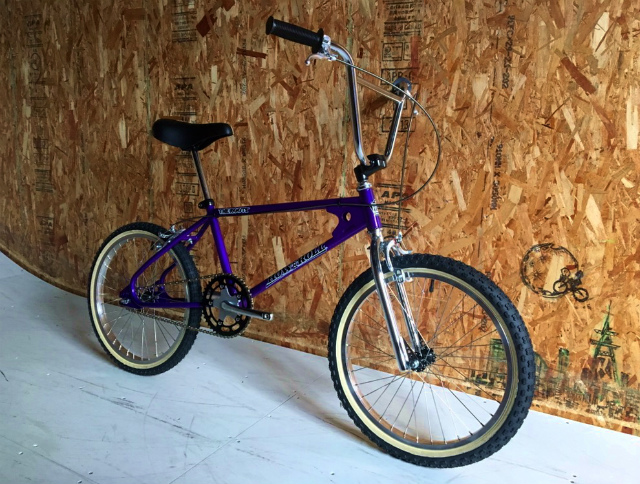 スタイル全開のオールドBMX