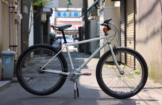 SURLY 1x1 限定色　スタンド付き SURLY 1x1 限定色スタンド付き