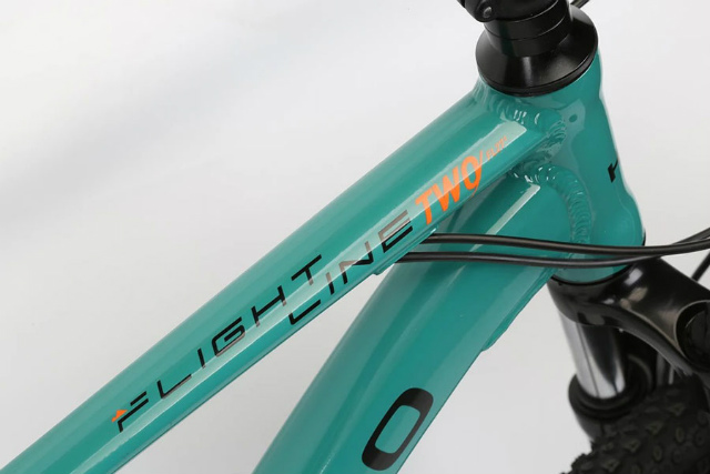 本日入荷 『HARO BIKES』 FLIGHTLINE TWO 27.5 ＆ FLIGHTLINE 24