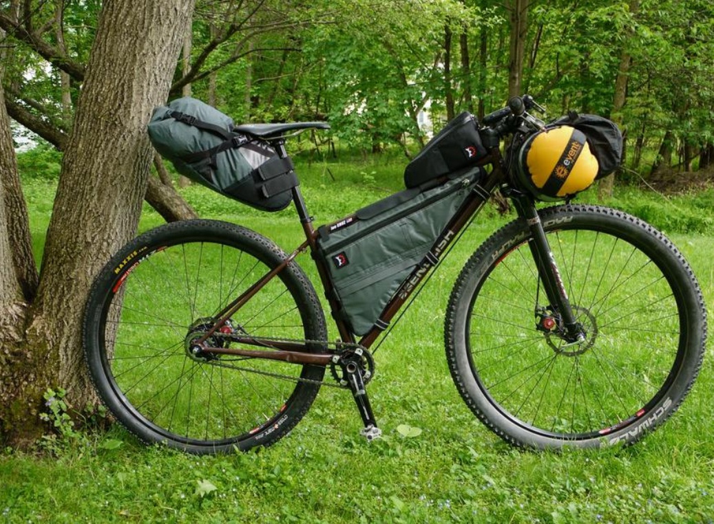 レベレイト デザインのバッグ発売！ | Alternative Bicycles