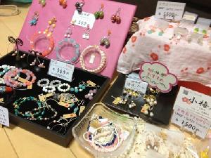 青空個展出店:小梅屋