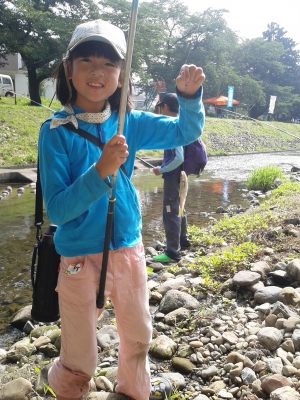 夏休みは釣り体験教室が花盛り 入間漁協の活動報告
