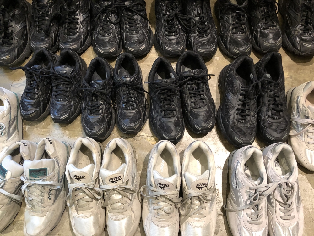 British Army & Royal Marine Fitness Training Shoes Magnum Black / Silver  Shadow Sneaker イギリス軍 イギリス海兵部隊 マグナムブラック ハイテック シルバーシャドウ ミリタリースニーカー | 温故知新  -Onkochishin- | 千葉市のセレクトショップ