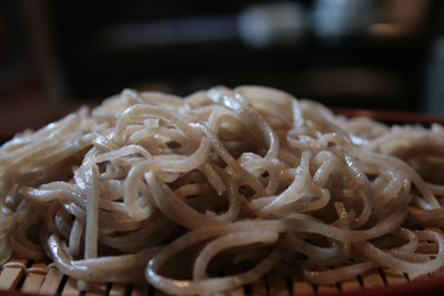 地産地消の蕎麦