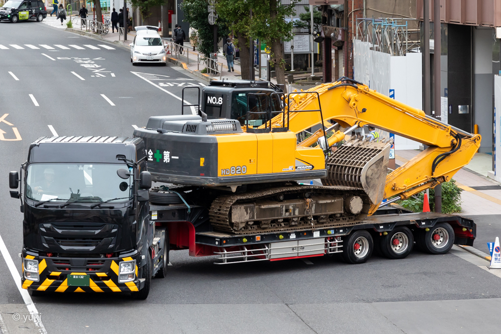 重機運搬用低床セミトレーラートラック | Japan Working Vehicles