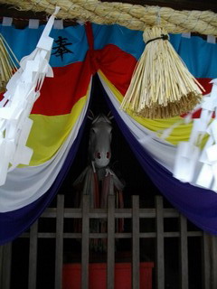河口浅間神社の神馬舎