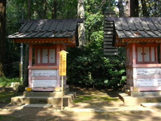 香取神宮の市神社と天降神社
