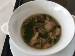 牛すじのスープ