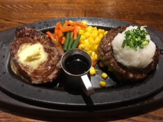 紅矢のハンバーグとステーキ