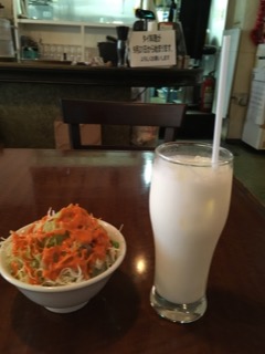 「サンライズ」のタイ料理サイド