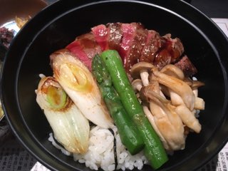 人形町今半ステーキ丼