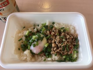 ズーラシア夜市のガパオライス