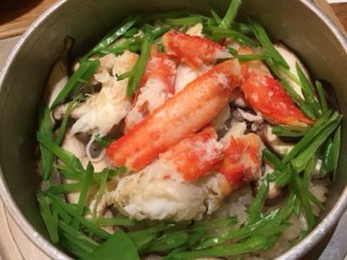 麻鳥のかにの釜飯