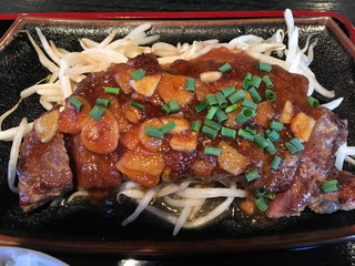 「若竹」牛ステーキ定食