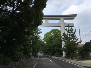 寒川神社の鳥居