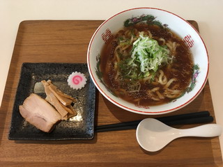 青竹打ち麺作り体験でできた麺