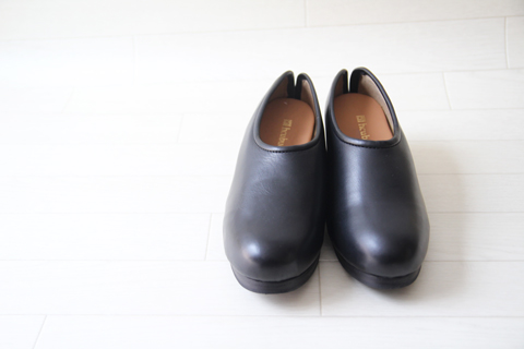 hcubuch ☆ hcubuch ⁄ cow leather sabot kinari SALE40%OFF】hcubuch