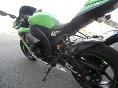 ZX－10R オーリンズ装着！ | ウブカタ・ジャパンのブログ