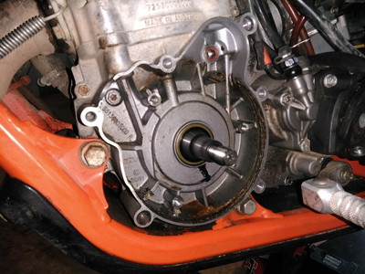 KTM フリーライド250 セル回り整備など! | ウブカタ・ジャパン KTM フリーライド250 セル回り整備など! | ウブカタ・ジャパン