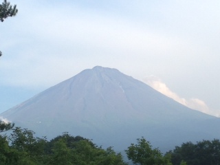 麓から見た富士山