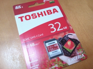東芝・SDHCカード32GB Class10
