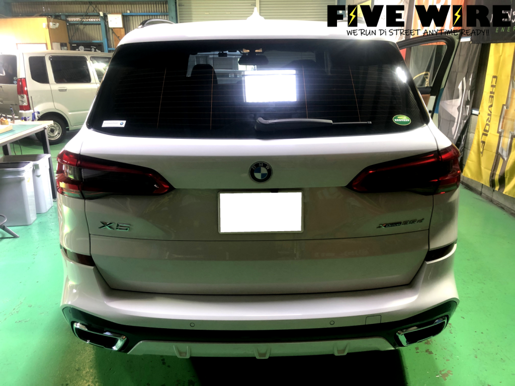 BMW X5 G05にCraftsmanアームドフラッシャー！ | 大阪FIVE WIRE公式ブログ